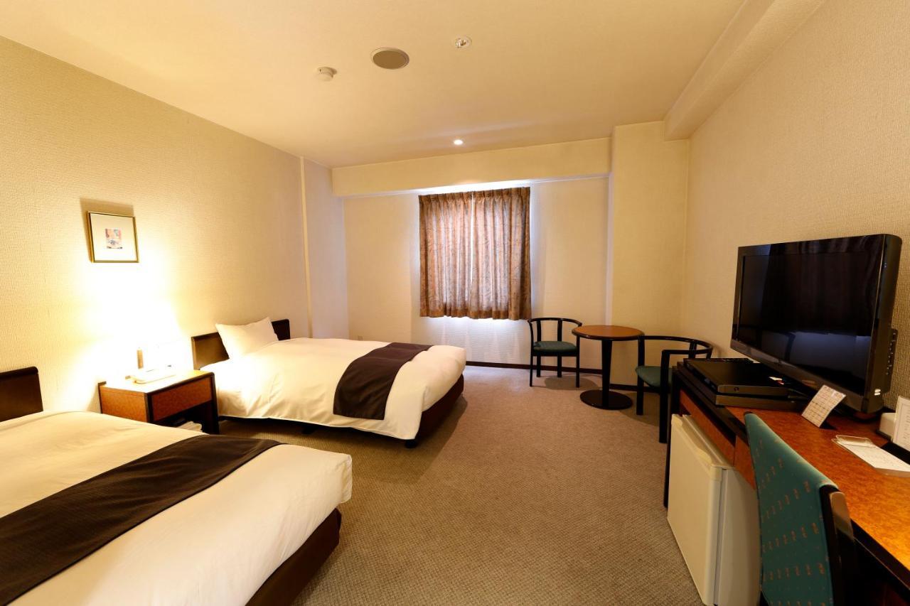 Hakuba Springs Hotel Zewnętrze zdjęcie