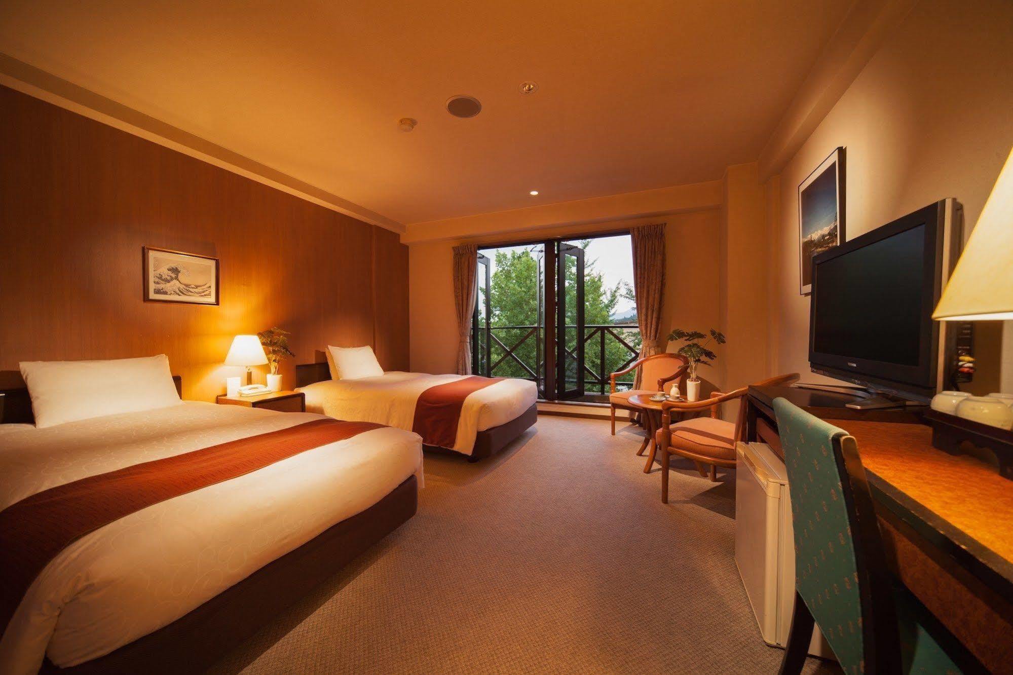 Hakuba Springs Hotel Zewnętrze zdjęcie