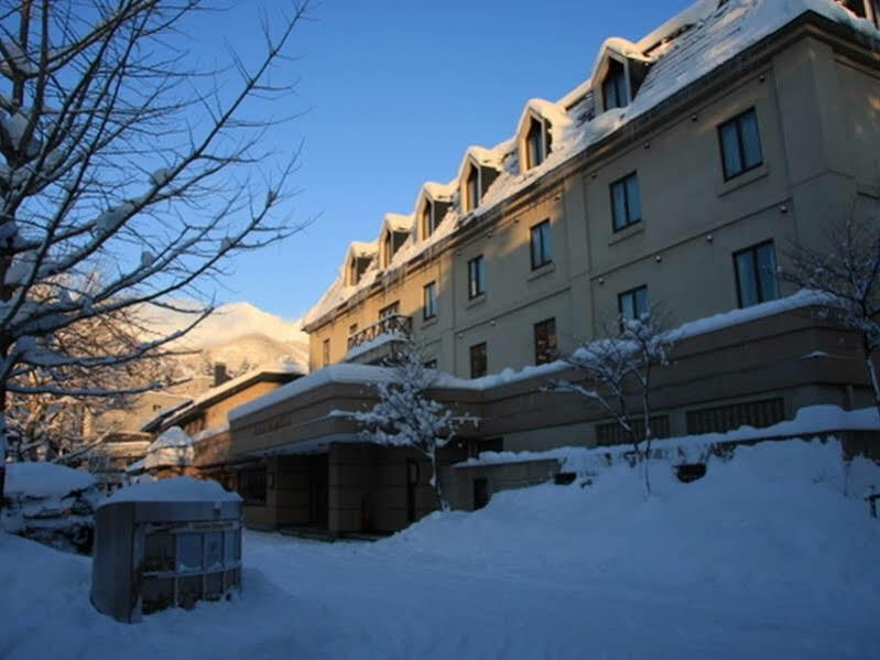 Hakuba Springs Hotel Zewnętrze zdjęcie
